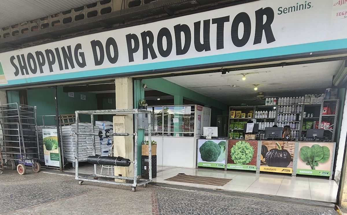 Fachada da loja Shopping do Produtor no CEASA-MG